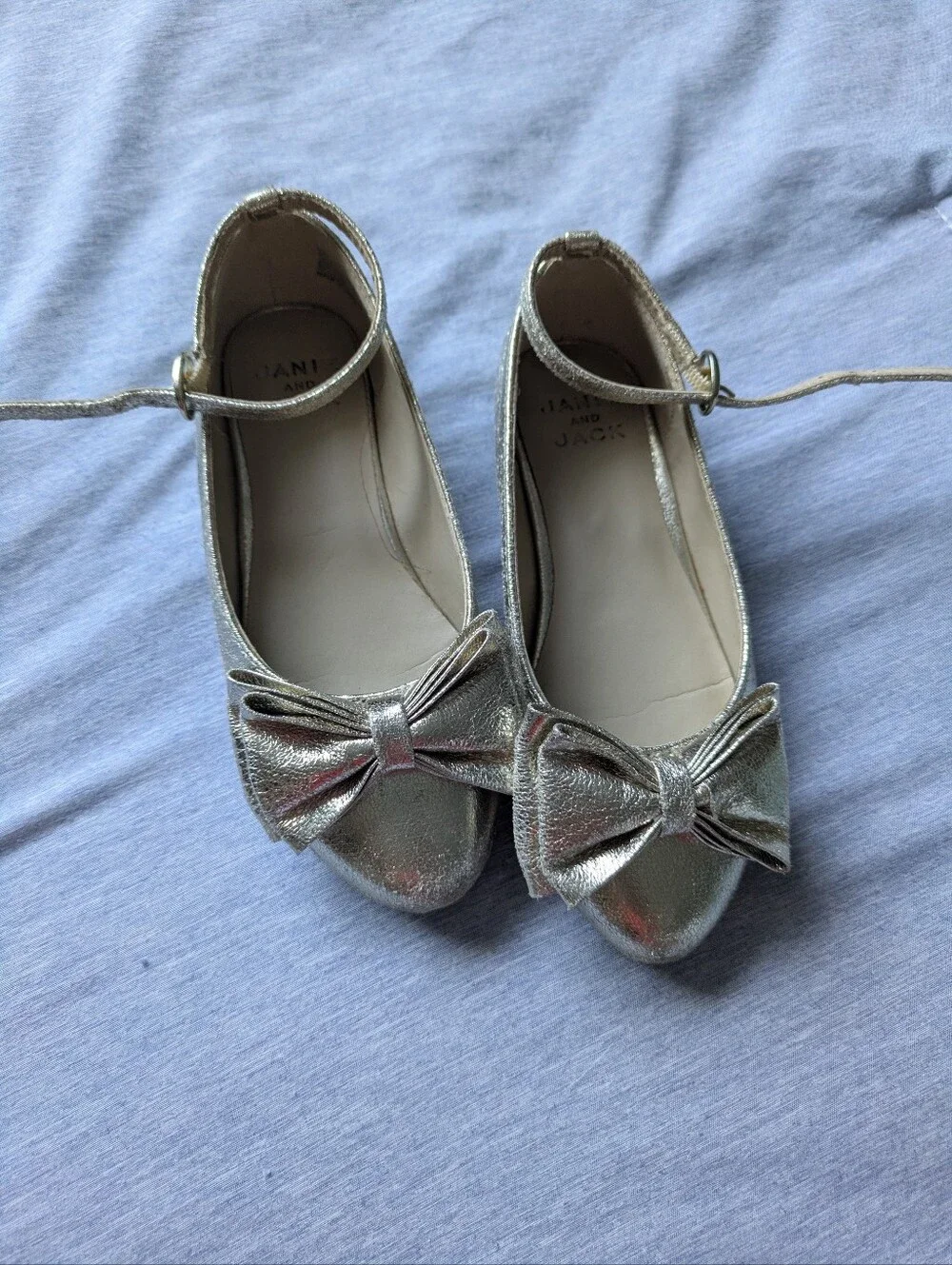 Janie and Jack Girls Metallic Gold Bow Dress Shoes